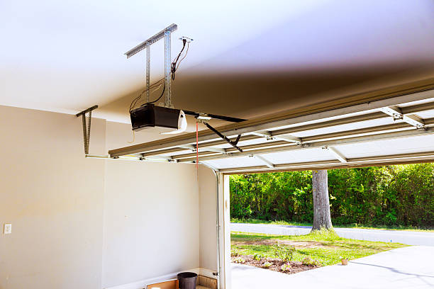 Top rated local Garage Door specialists in Newington, VA